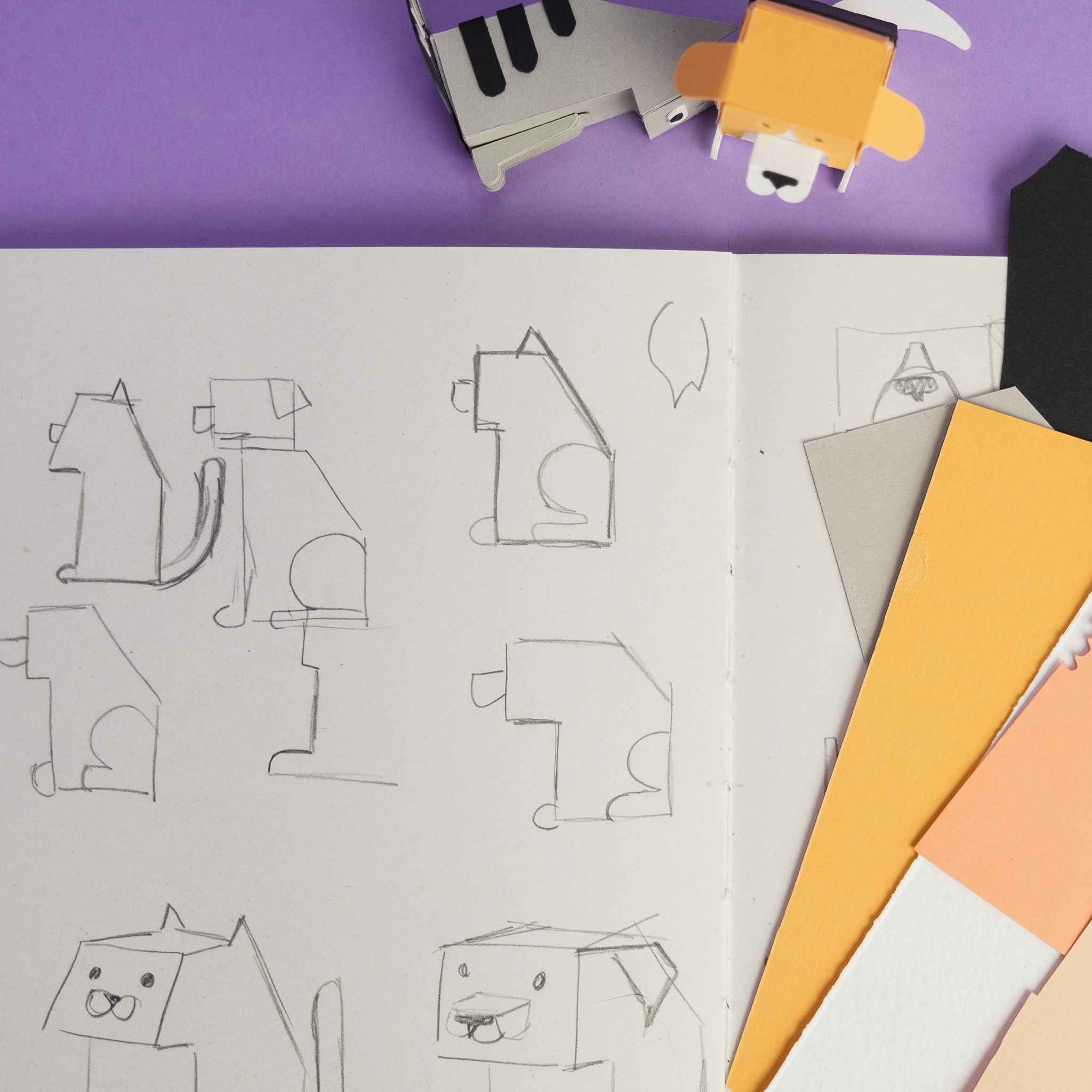 Sketch book with some design for animals. Papercraft. Papercraft porto. Portugal arts and crafts. Original illustration Tridimentional. Character Design. Design de personagens.